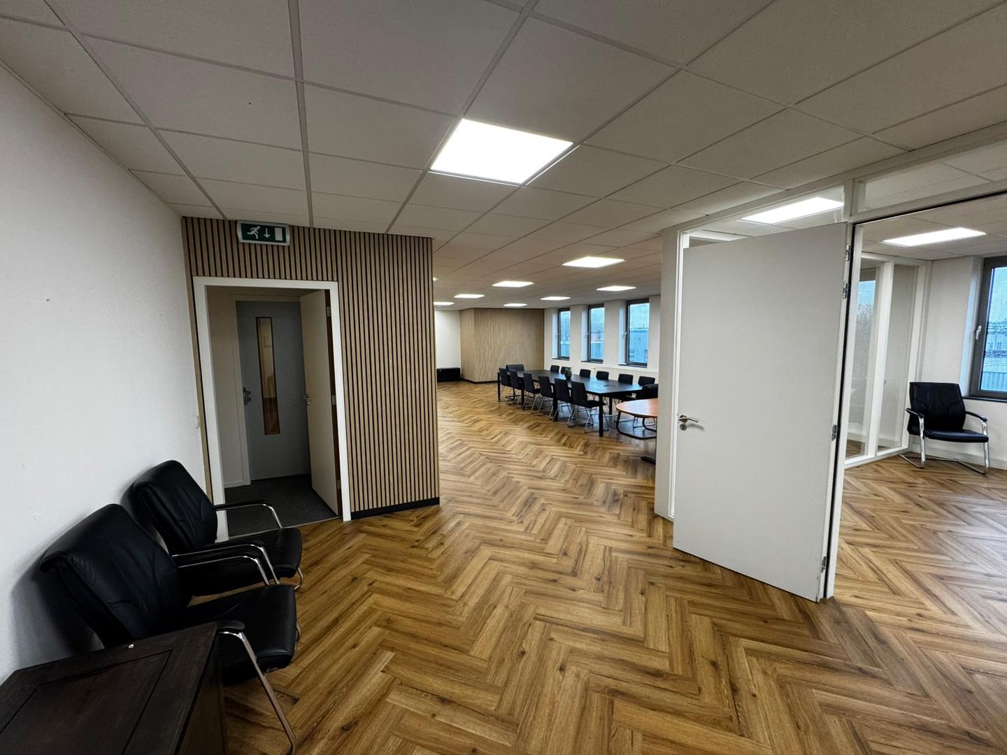 Bekijk foto 4 van Weg en Bos 132