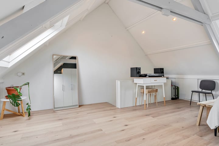 Foto 34 van Leenherenstraat 9