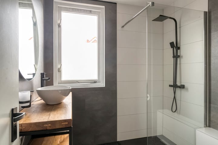 Photo 25 of Almereweg 13