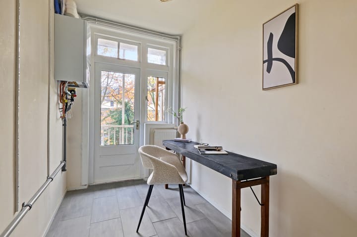 Foto 15 van Van Hallstraat 230