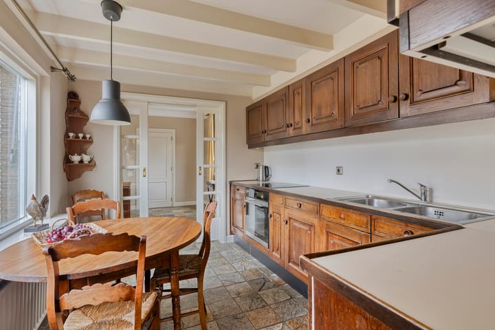 Photo 20 of Julianastraat 21