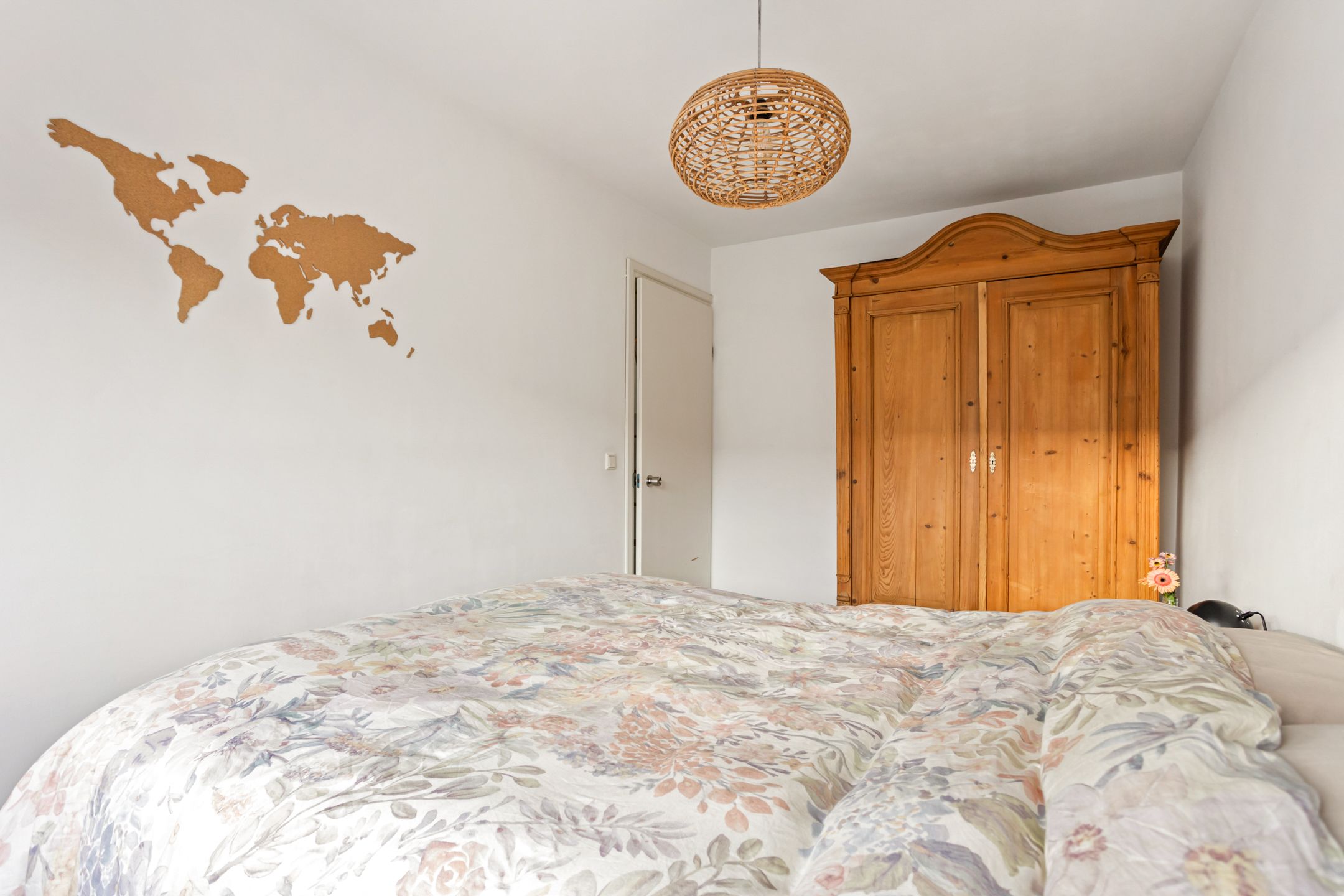 Photo 21 of Geuzenweg 137