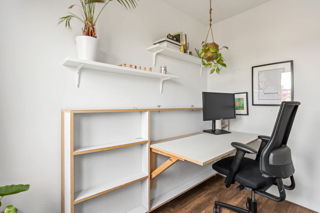 Photo 28 of Geuzenweg 137