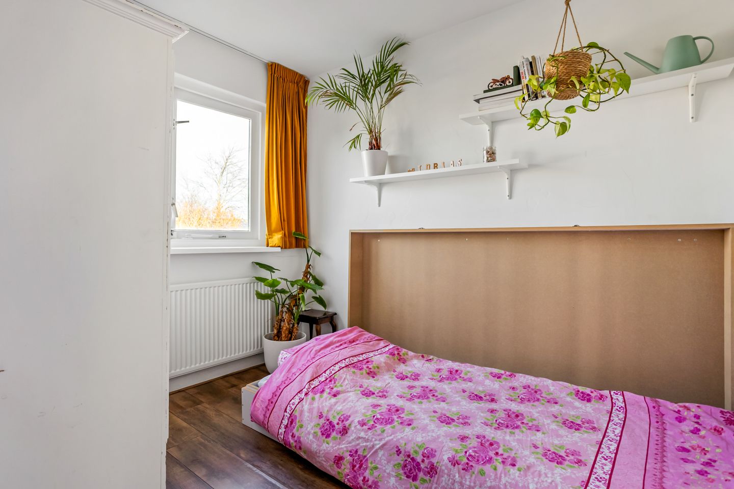 Photo 29 of Geuzenweg 137