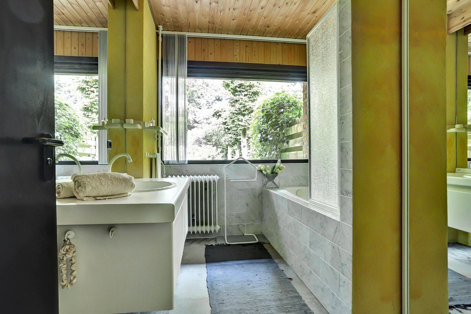 Photo 12 of Staartsestraat 22-A