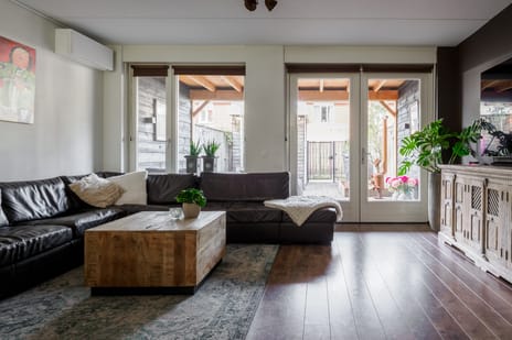 Esrand 44 secondary image