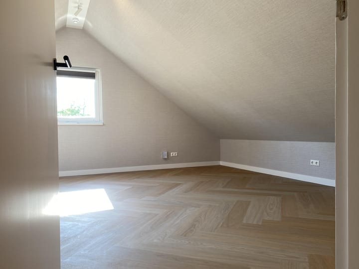 Photo 21 of Oegstgeesterweg 204