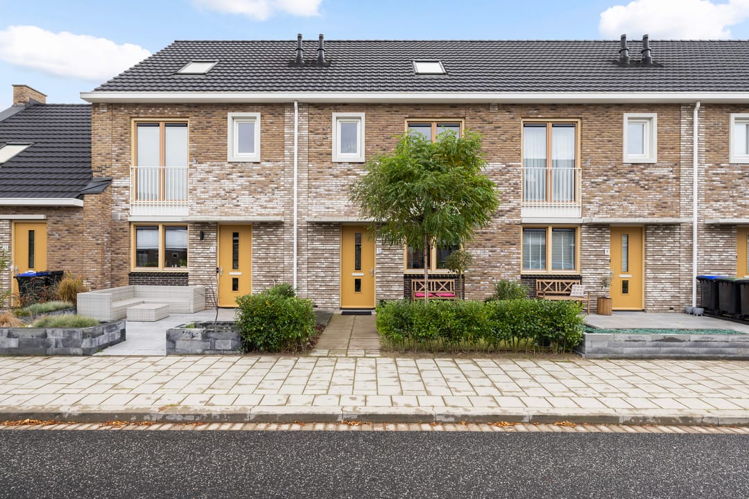 Photo 1 of Pieter de Hoochstraat 11