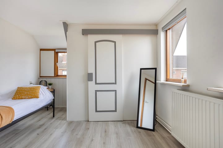 Photo 34 of Zandstraat 24