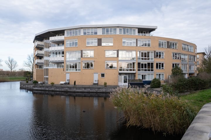 Foto 28 van Koraal 84