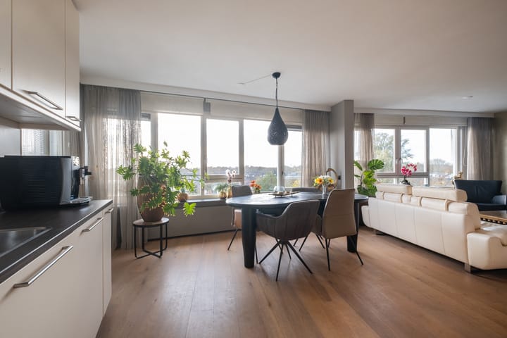 Foto 9 van Koraal 84