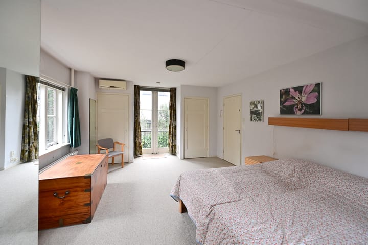 Photo 11 of Koedijklaan 1-A