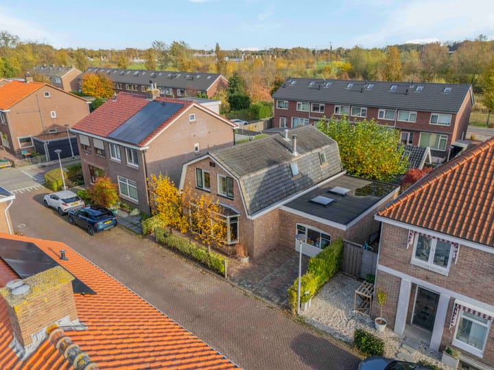 Photo 2 of Wilhelmina Geevestraat 32