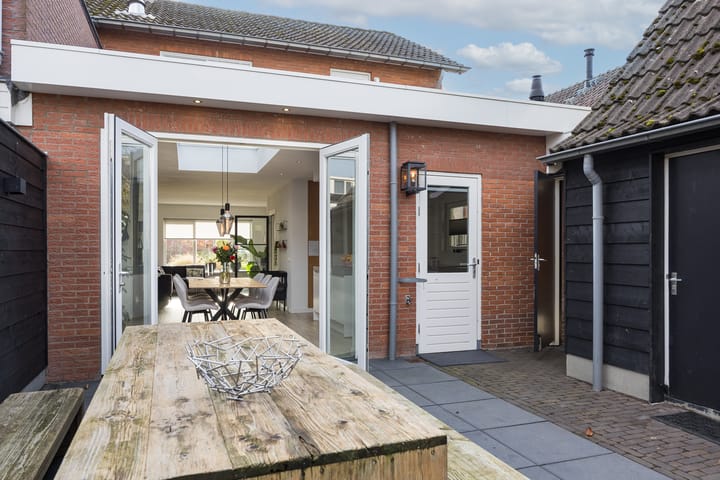 Photo 28 of Smithuisstraat 51