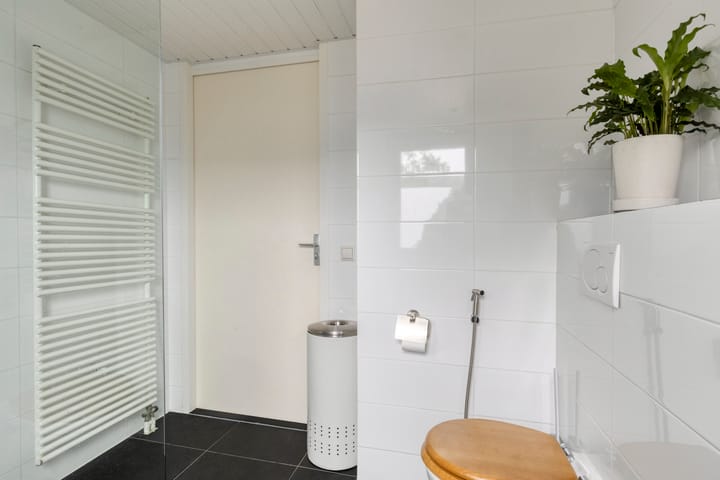 Foto 18 van Pernisstraat 16