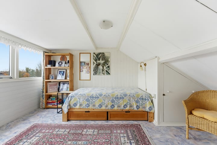 Photo 32 of Esdoornlaan 13