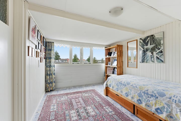 Photo 34 of Esdoornlaan 13