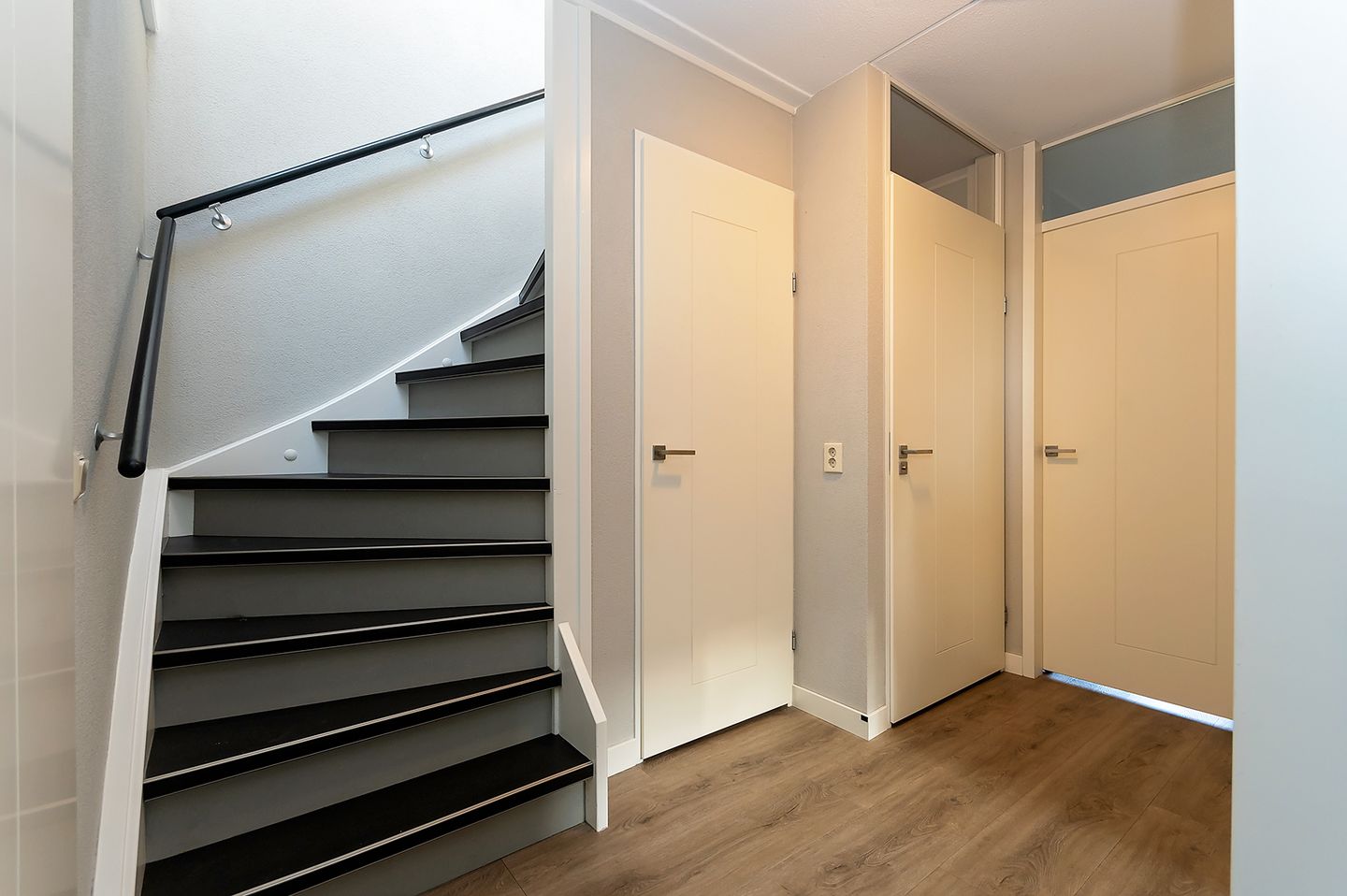 Photo 14 of Dominicanessenstraat 7