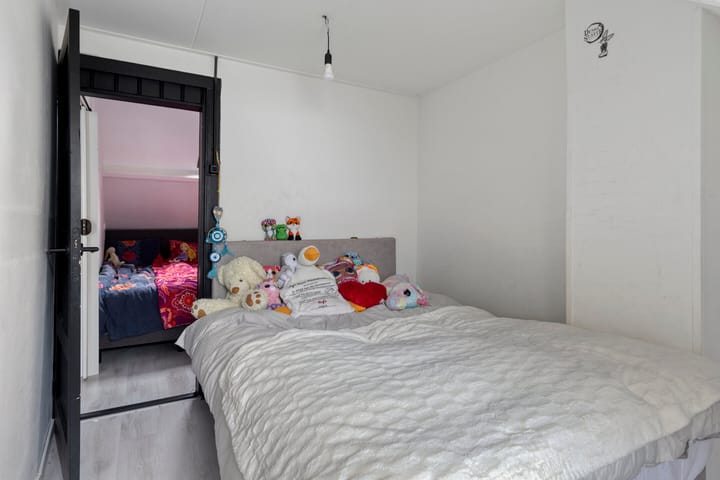 Photo 19 of van Galenstraat 2