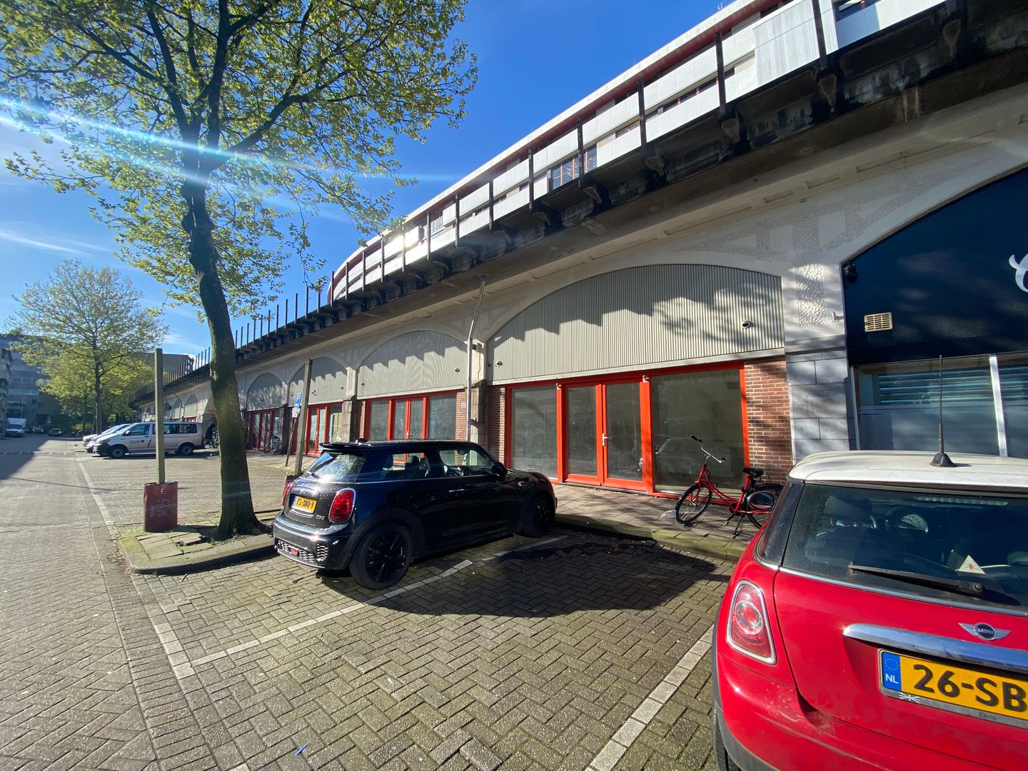 Bekijk foto 2 van Vijverhofstraat 22