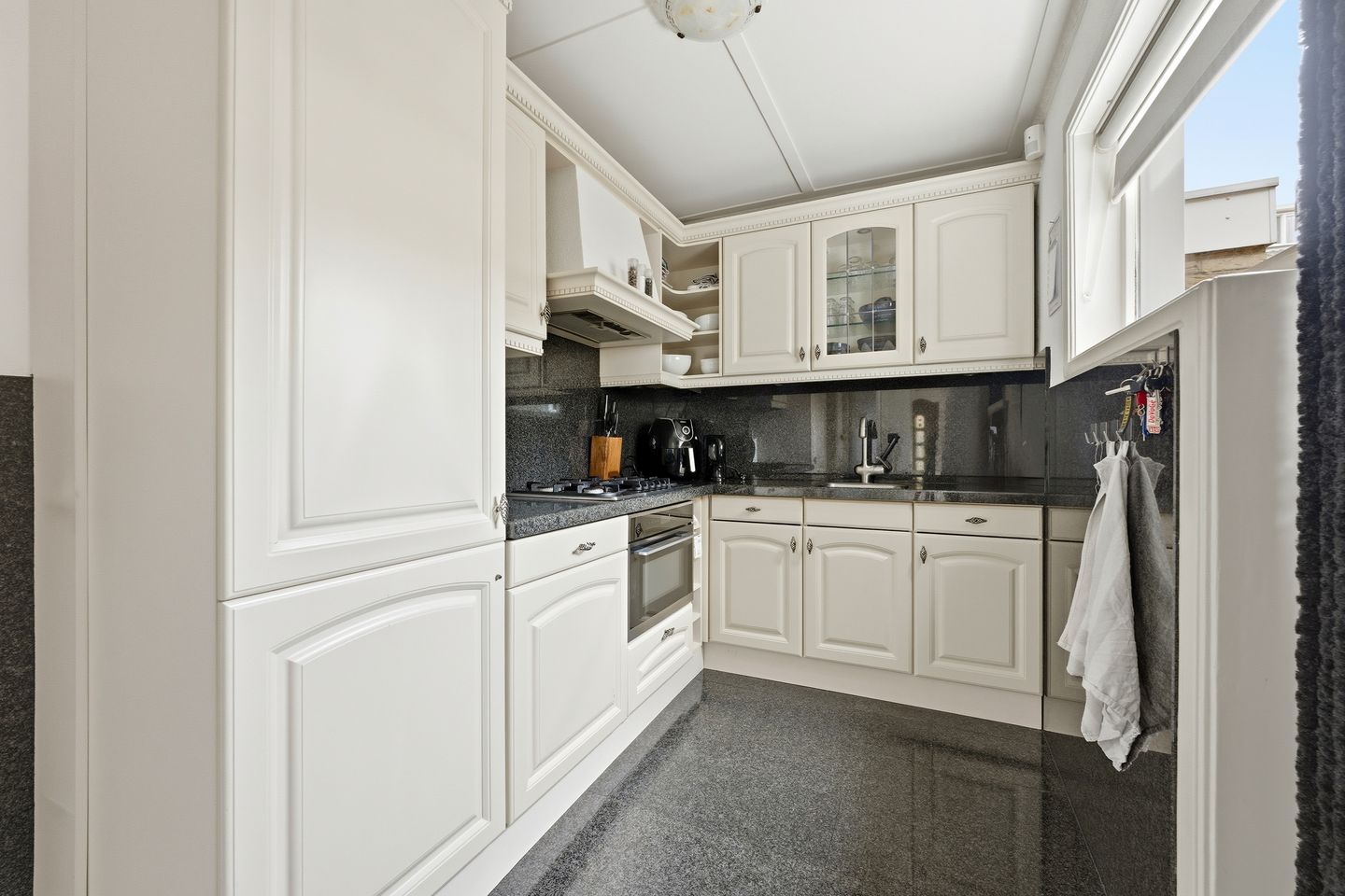 Photo 14 of Vroegestraat 5