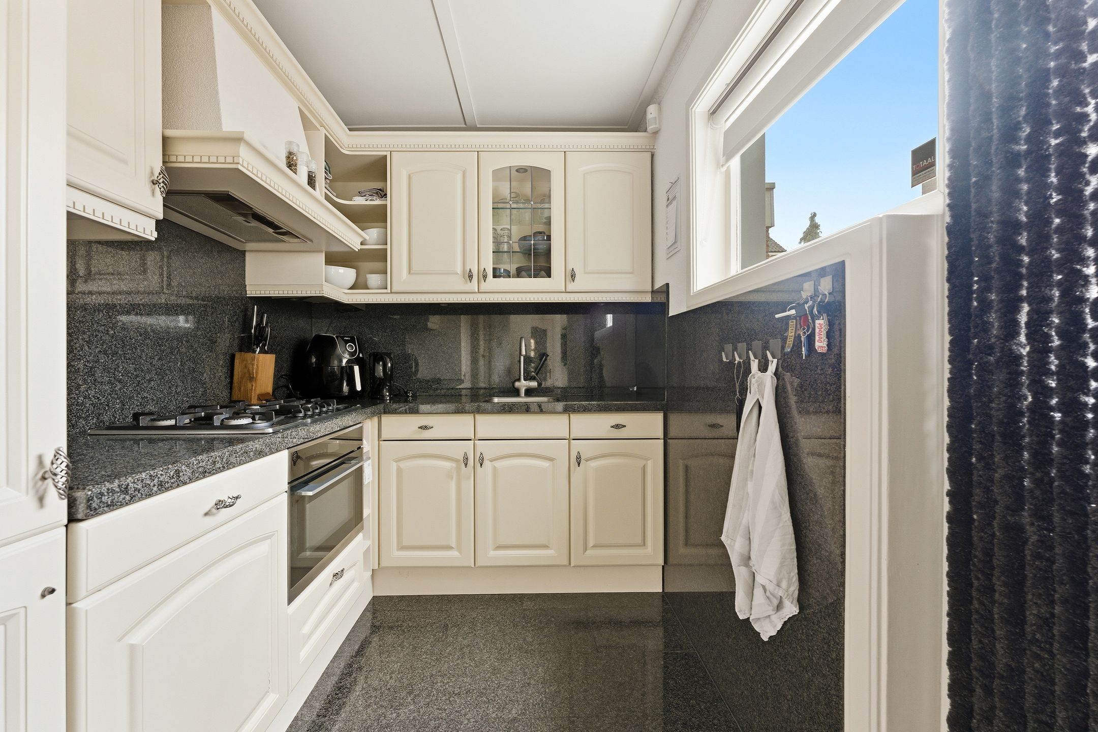 Photo 15 of Vroegestraat 5