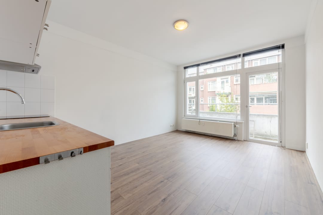 Photo 2 of Narcissenstraat 115-F