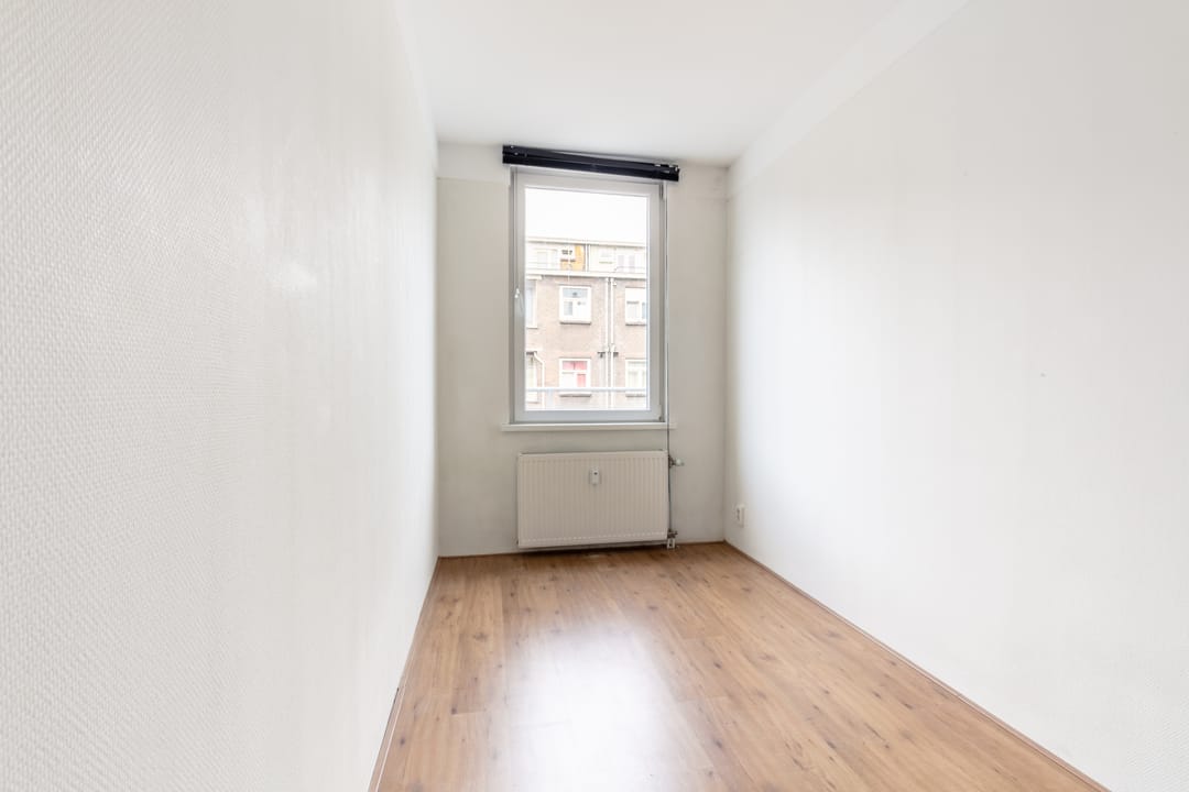 Photo 8 of Narcissenstraat 115-F