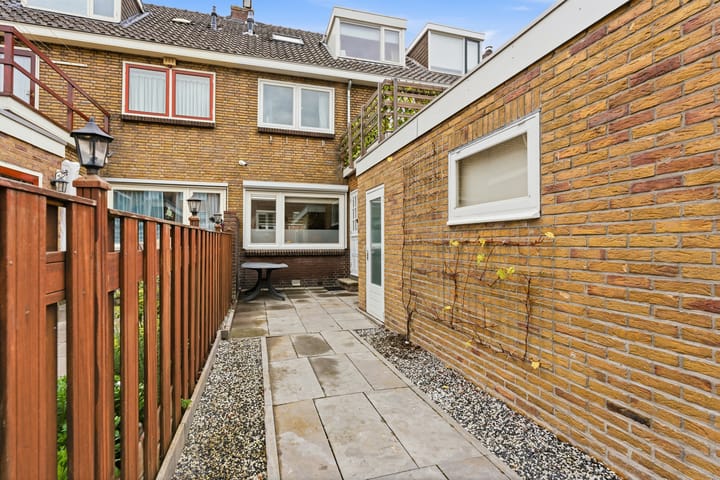 Photo 38 of Vroegestraat 5