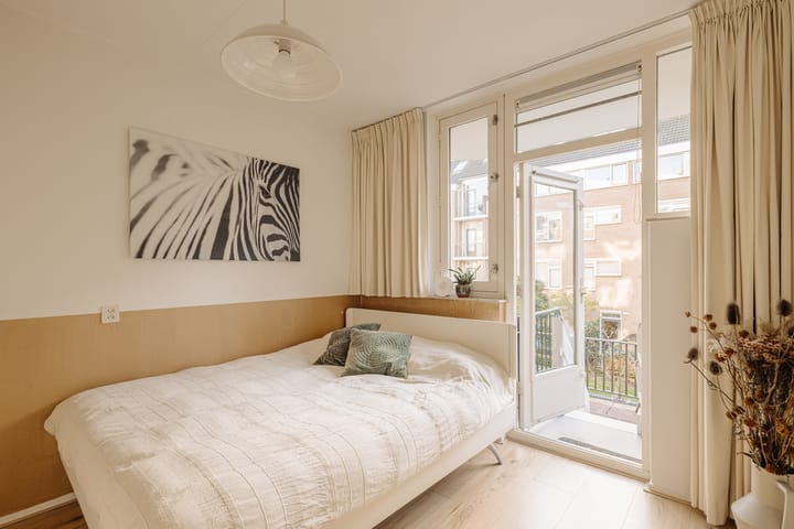 Foto 10 van Commelinstraat 316