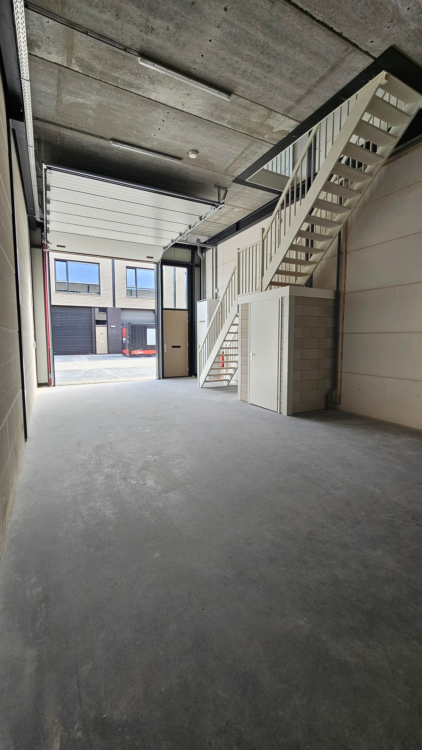 Bekijk foto 5 van Marinus van Meelweg 34-13