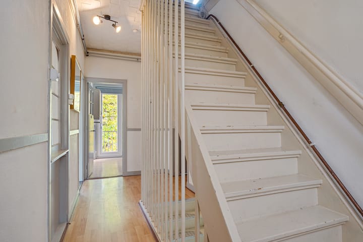 Foto 28 van Houweningestraat 64