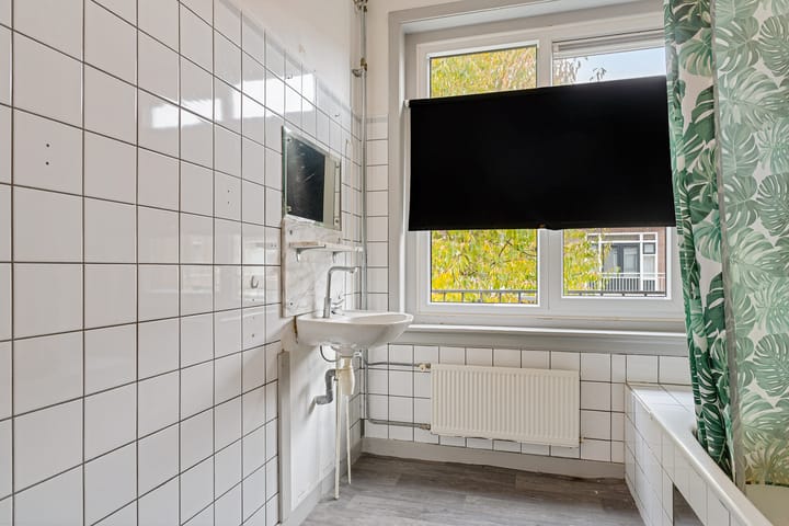 Foto 26 van Houweningestraat 64