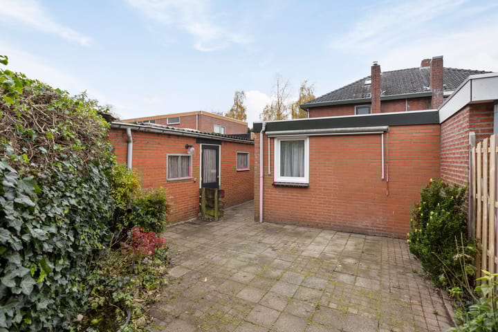 Foto 33 van Warmeerweg 4