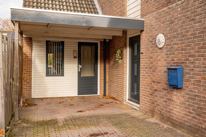 Photo 8 of Schuttevaer 28-A