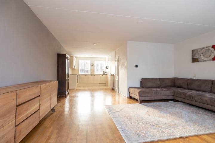 Photo 14 of Schuttevaer 28-A