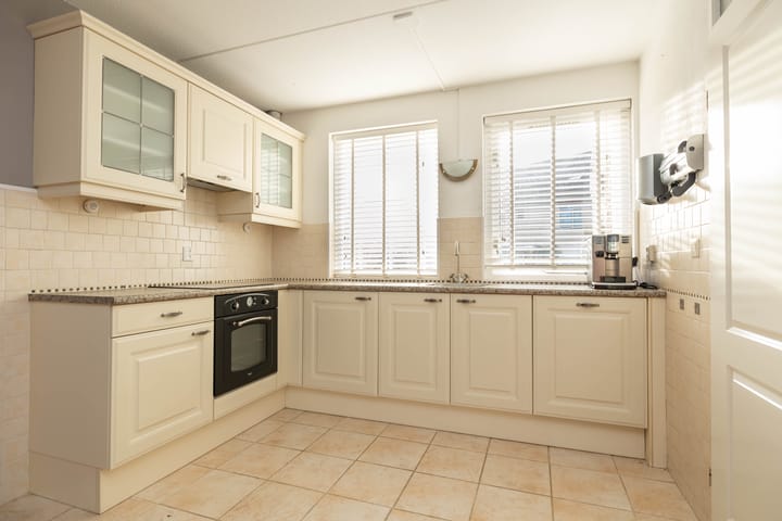 Photo 17 of Schuttevaer 28-A