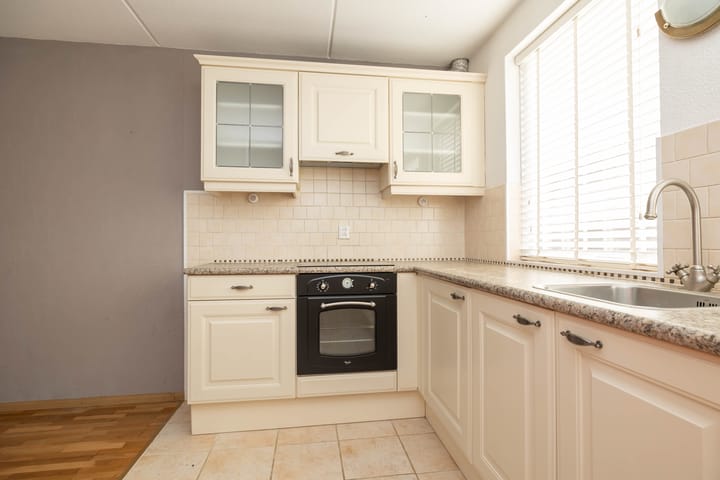 Photo 18 of Schuttevaer 28-A