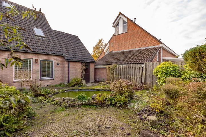 Photo 48 of Schuttevaer 28-A