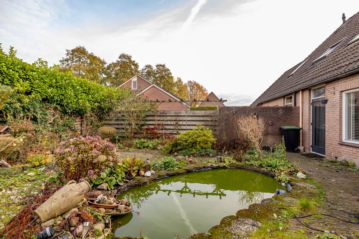 Photo 50 of Schuttevaer 28-A