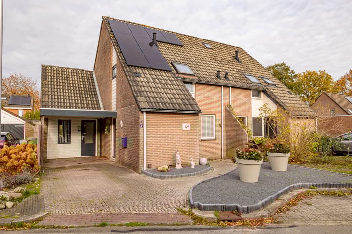 Photo 56 of Schuttevaer 28-A