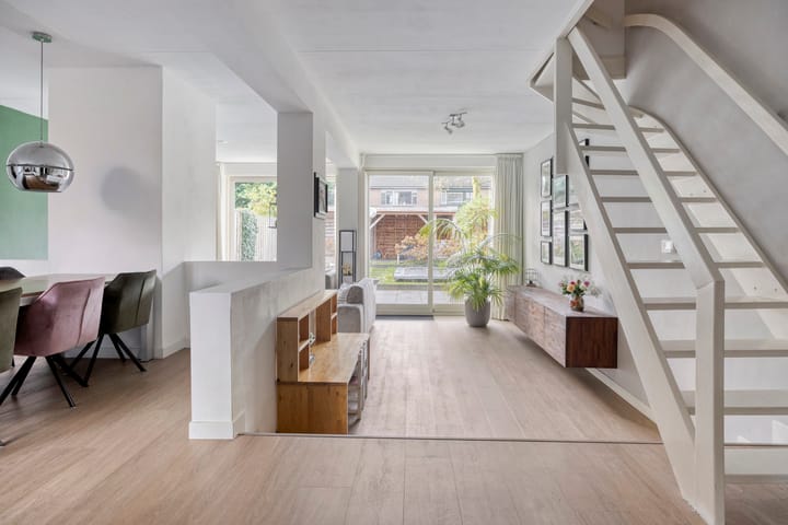 Photo 3 of Iepenhof 37