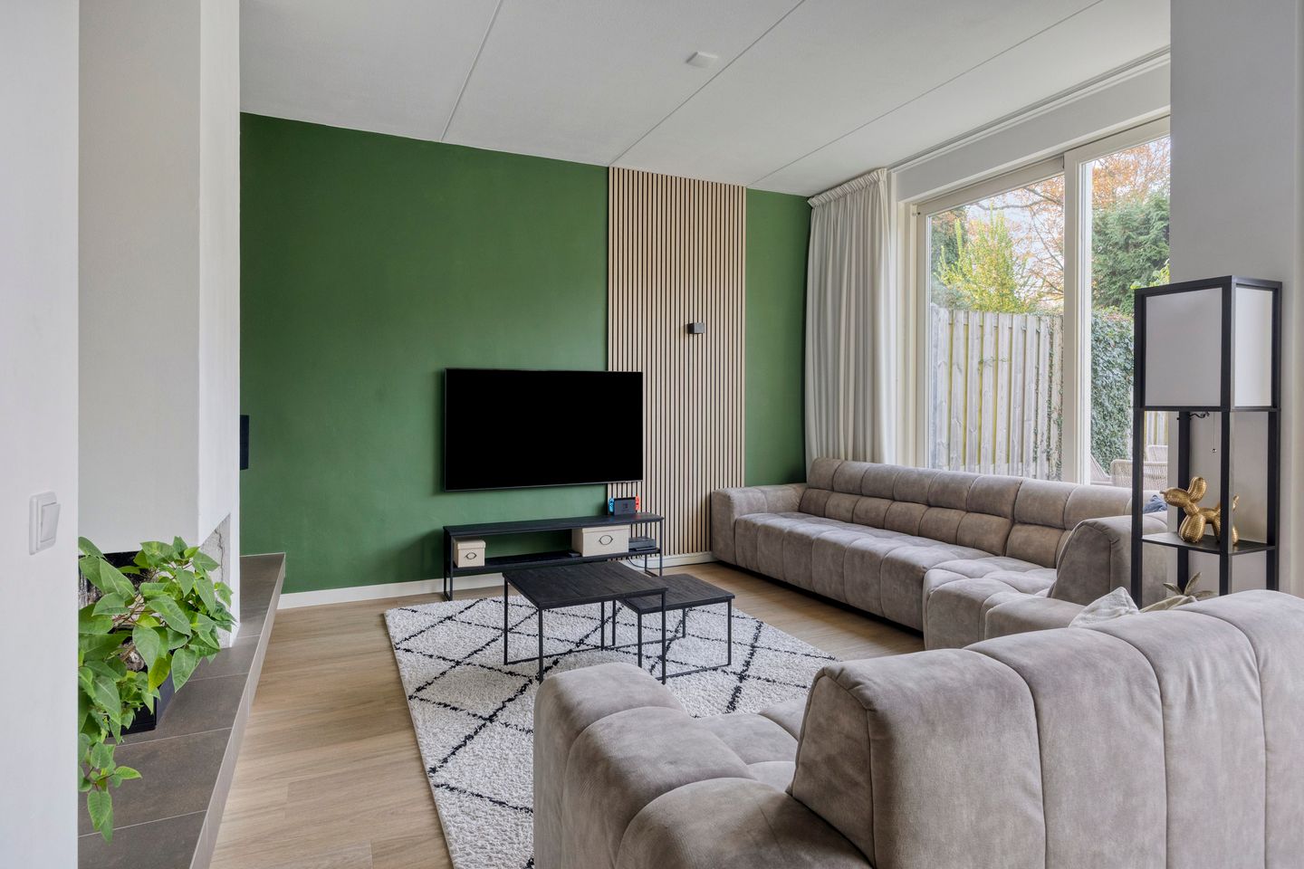 Photo 5 of Iepenhof 37