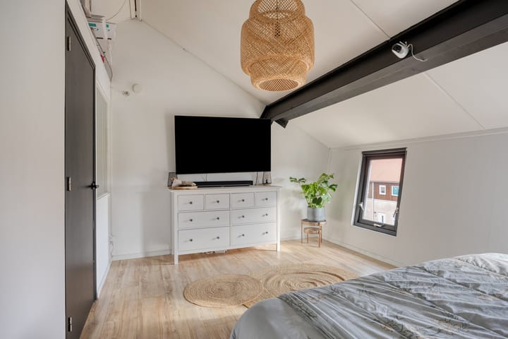 Photo 32 of Tarantellastraat 37