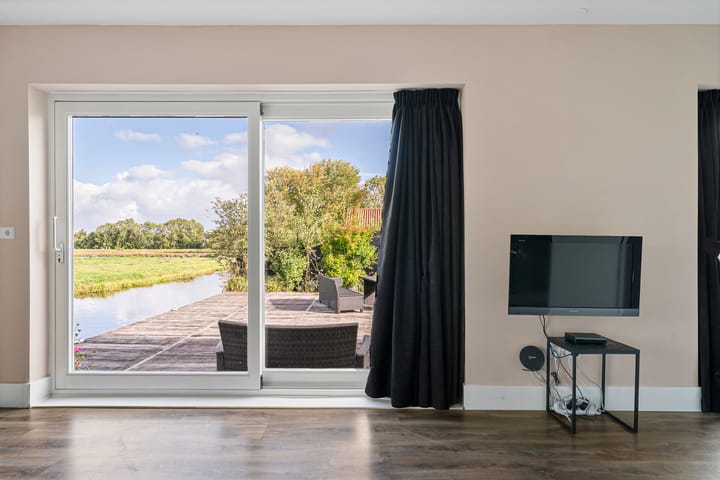 Photo 35 of Nesse 11