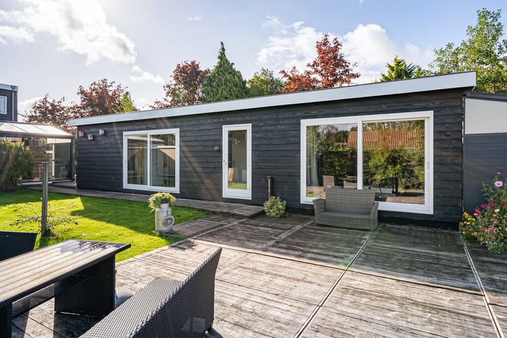 Photo 39 of Nesse 11