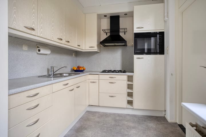 Photo 4 of Dorpsweg 32