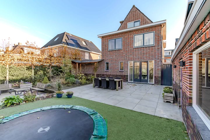 Photo 3 of Sint Bonifaciusstraat 16