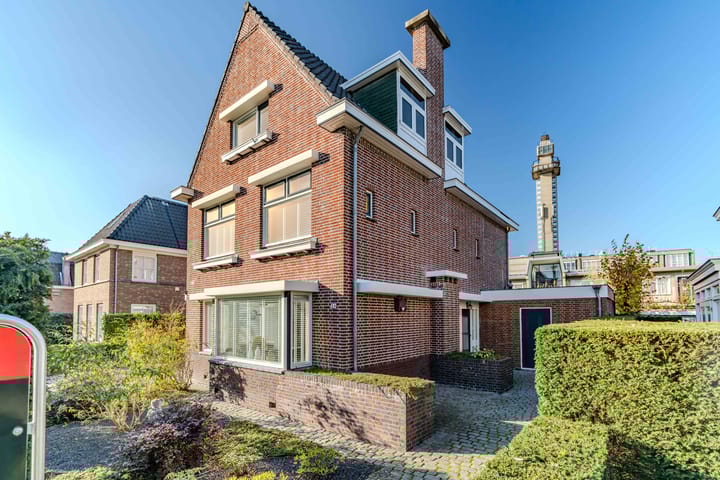 Photo 6 of Sint Bonifaciusstraat 16