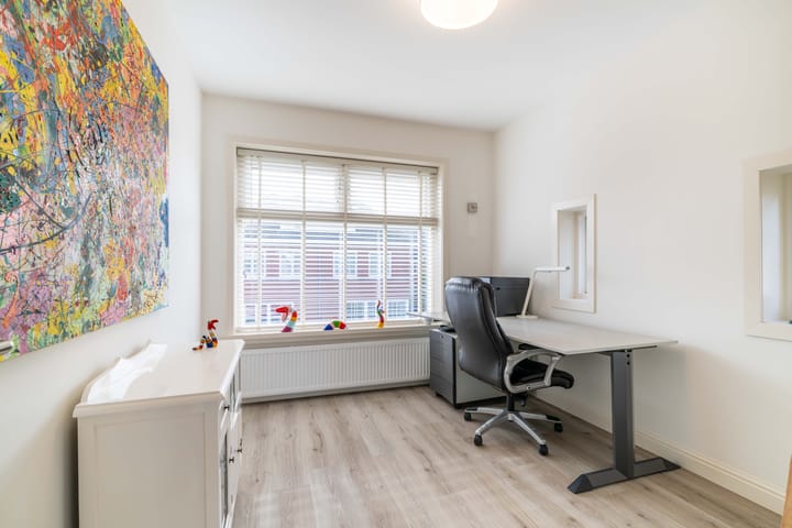 Photo 40 of Sint Bonifaciusstraat 16